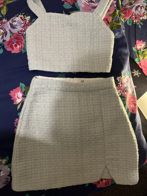 River island BNWOTSkirt Cropped Top set age 9/10 yrs.beautiful Sparkly Pale Blue