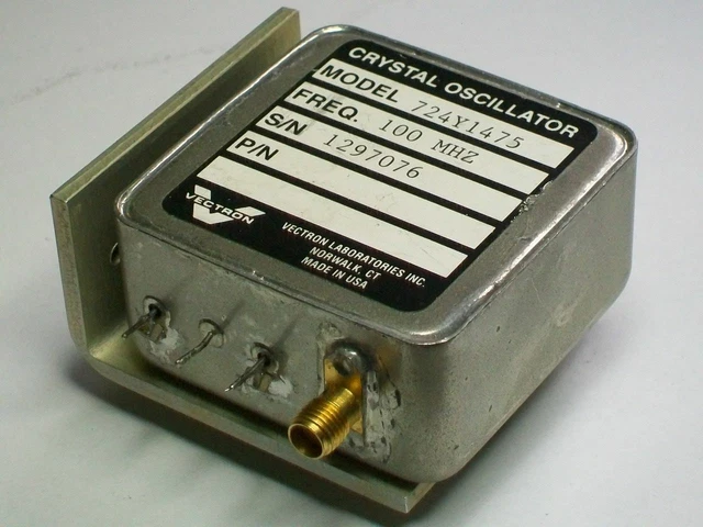 VECTRON 724Y1475 100 mhz quartz oscillator frequency standard EFC