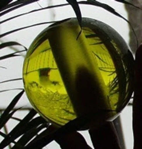 Acrylic Ball 3.5" Light Green Lucite Perspex Plexiglas Sphere Finial 16319-1