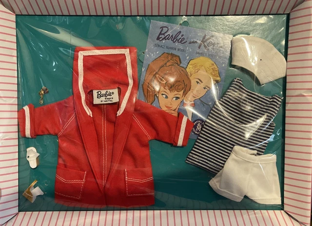 2011*Reproduction of Resort Set Barbie doll outfit*#963*Gift Or Collector Piece*