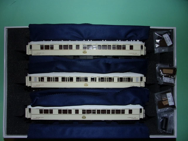 Coffret de 3 voitures CIWL 1968 CL1 ép IV - LSM49123 - LS