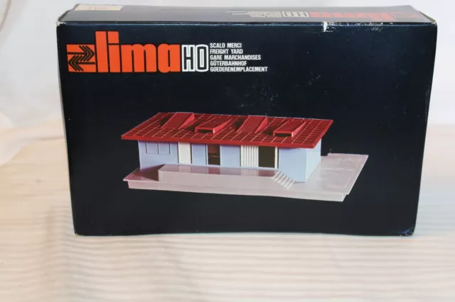 HO Scale Lima Models, Freight Yard Building Assembled, #041, BN Vintage