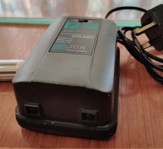 Fish tank (3ft) with Fluval 2 filter, air pump and 150W heater 2