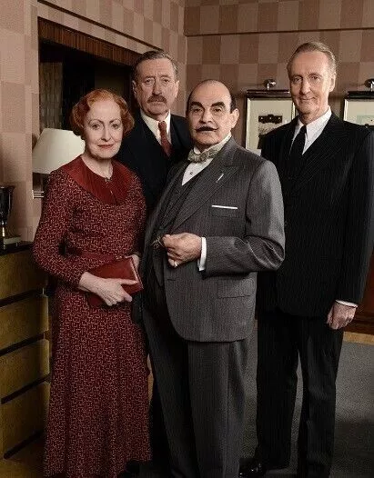 Poirot Unsigned 10" x 8" Photo - David Suchet, Hugh Fraser, Jackson and Moran *8