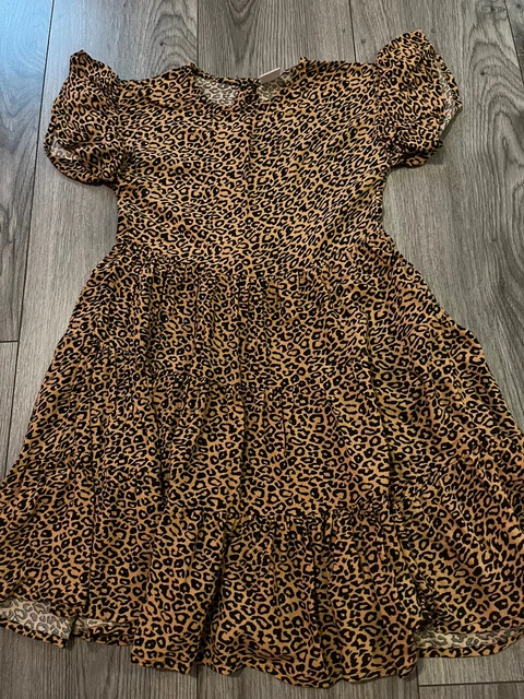 girls clothes bundle age 5-6 years.                         (c12) 11