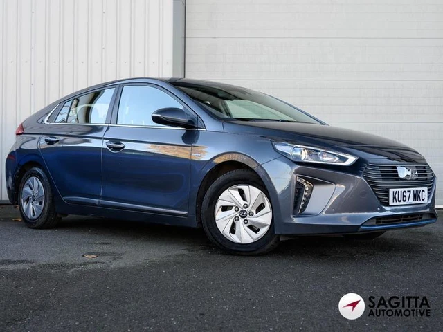 Hyundai Ioniq 1.6 h-GDi Premium SE Hatchback 5dr Petrol Hybrid DCT Euro 6 (s/s)