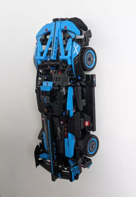 Vertical Wall Mount Brackets for Lego Technic 42162 Bugatti Bolide Agile Blue