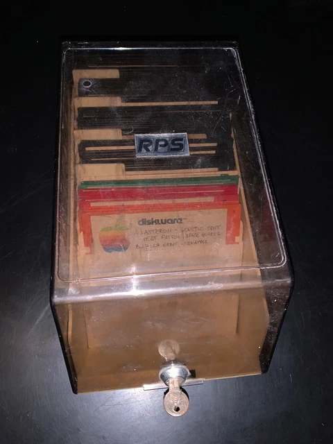 50 disquettes de jeux EN BOITE 5 pouces 1/4 - APPLE II Apple IIe IIc