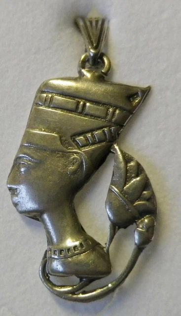 Magnifique Médaille ronde de la Vierge Marie en Argent poinçon au crabe