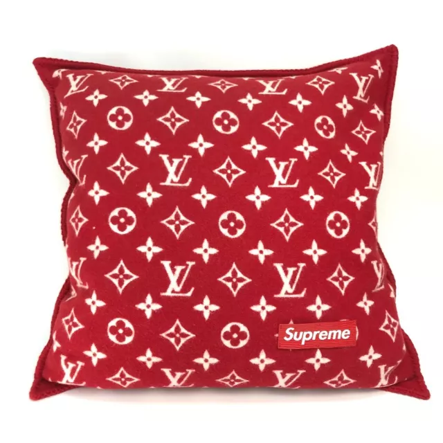 Louis Vuitton Felpa con cappuccio RARA Vuitton/Supreme Rosso