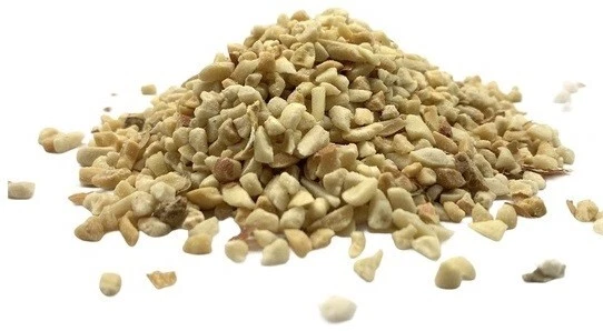 Granella di nocciole siciliane crude/Sicilian chopped raw hazelnuts (100 gr)