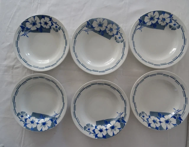 6 Assiettes  anciennes 486112  Saint Amand DIVONA  fleurs bleues faience