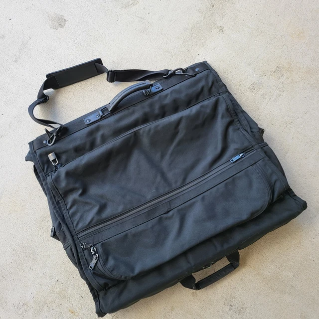 Genuine TUMI Ballistic Nylon Black Bi-Fold Luggage Garment Bag w/Shoulder Strap 18