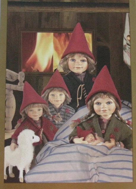 POSTKARTE MIT WICHTEL Motiv, Wichtel Familie mit Baby und Schaf am