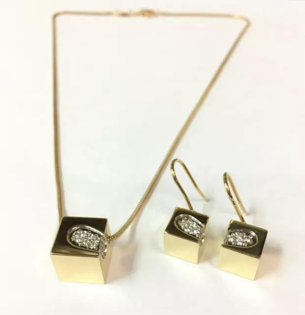 Movado 18k gold Cube Pendant Necklace/Earrings matching set with Diamonds Movado 18k gold Cube Pendant Necklace/Earrings matching set with Diamonds