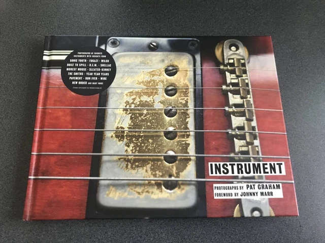 WESTERN BOOKS/GUITAR PHOTO book INSTRUMENT Johnny Marr et al. PAT ...