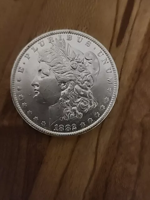 BEAUTY 1882-O/S  Morgan Dollar Silver $1 AU !