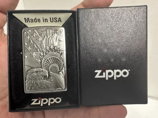 Zippo Patriotic Eagle Brushed Chrome Emblem Pocket Lighter US Flag