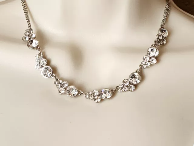 Stunning Rinestone Crystal Elegant Necklace Silver Tone Premier Designs