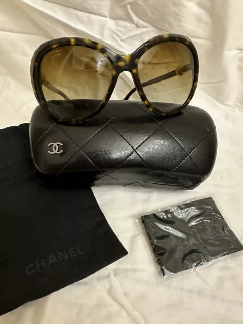 Chanel Pearl Sunglasses FOR SALE! - PicClick