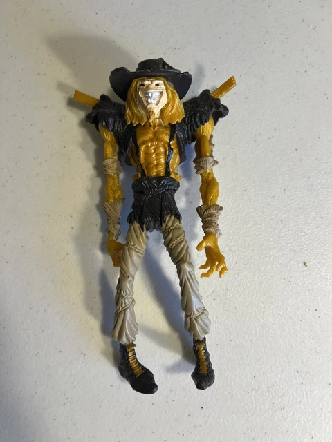 1997 Kenner Batman Legends Of Dark Knight Scarecrow Action Figure