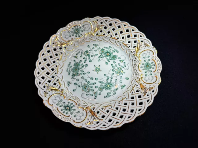 Meissen Pierced Round Plate 8.5" wide Green flowers and Gold  Trim Stunning