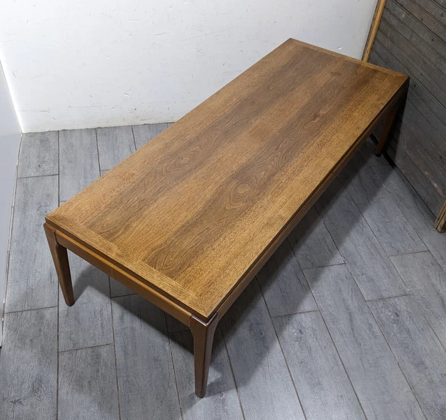 Vintage 1960s Lane Rhythm 997-41 Mid Century Modern Walnut Coffee Table Vintage 1960s Lane Rhythm 997-41 Mid Century Modern Walnut Coffee Table