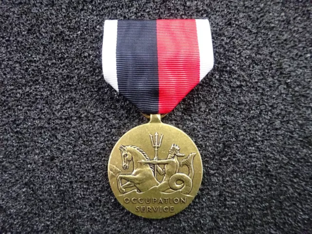 (A19-070) US Orden WWII Occupation Navy Medal