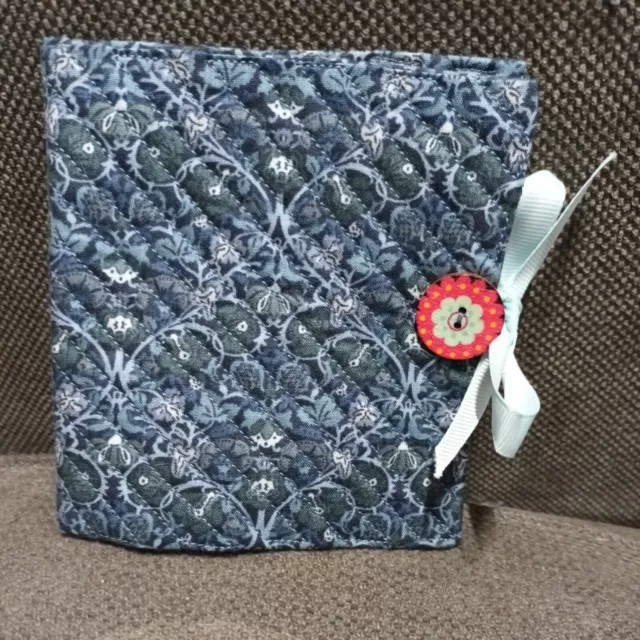 Hecho a mano William Morris azul marino Libro de aguja de tela floral / estuche 10x11 cm