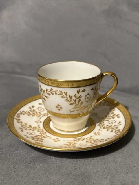 Grande tasse blanche en porcelaine AB - tasse à thé ancienne