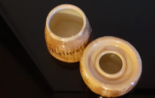 Petit Pot Céramique Ancien Avec Inscription Sacha Guitry – Pièce Unique