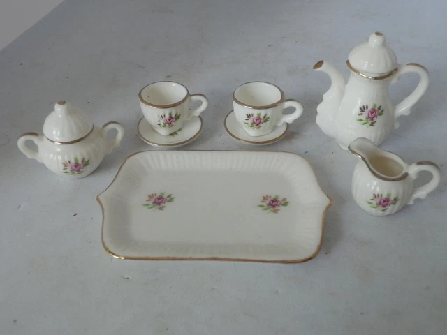 Dinette Miniature – Service à Café Porcelaine De Paris – Décor Or – XIXème