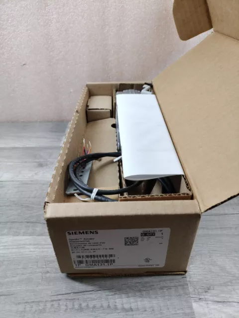 New Siemens GMA131.1P GMA1311P Open air Actuator 24v 62in. Lb 3P
