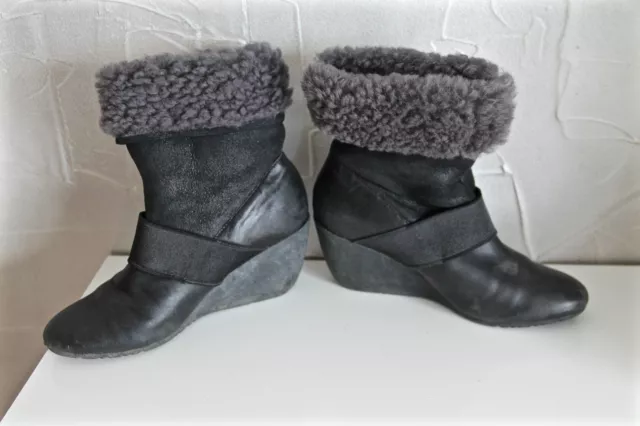 jolies bottines compensées fourrées en cuir noir CAMPER pointure 37 SUPER ÉTAT