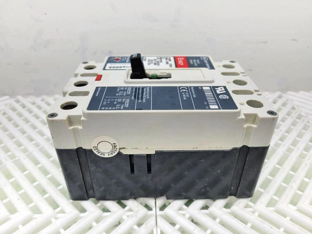 Eaton Cutler-Hammer HMCP150T4C Disjoncteur Hmcp 150A, 600VAC