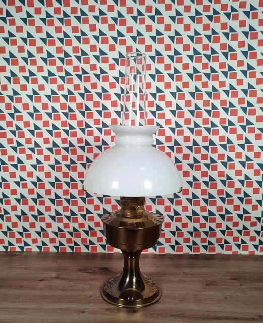 Aladdin Type 23 Oil Lamp, Complete & Original, Inc Mantle Frame Wick Shade