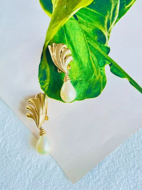 Christian Dior Vintage 1980s Water Tear Drop Pearl Fan Shell Clip, Earrings Gold Christian Dior Vintage 1980s Water Tear Drop Pearl Fan Shell Clip, Earrings Gold