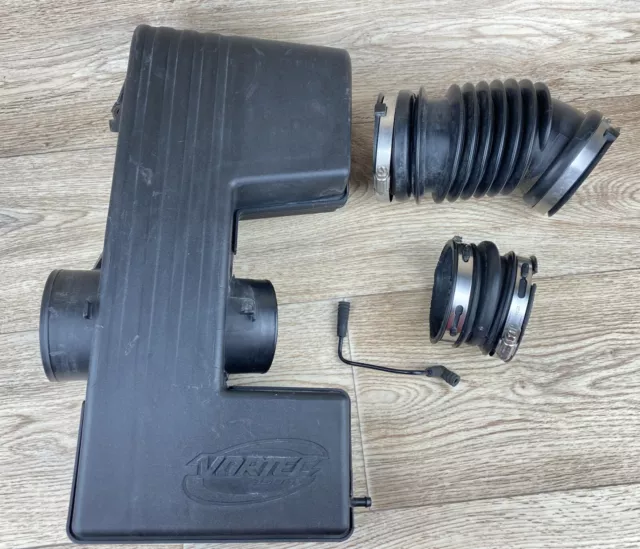 2004 2005 GMC Canyon Chevrolet Colorado 3.5L 3500 VORTEC Air Intake Resonator