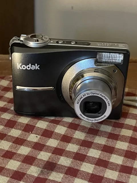 Kodak EasyShare CD1013 10.3MP Digital Camera - Black- For Parts or Repair
