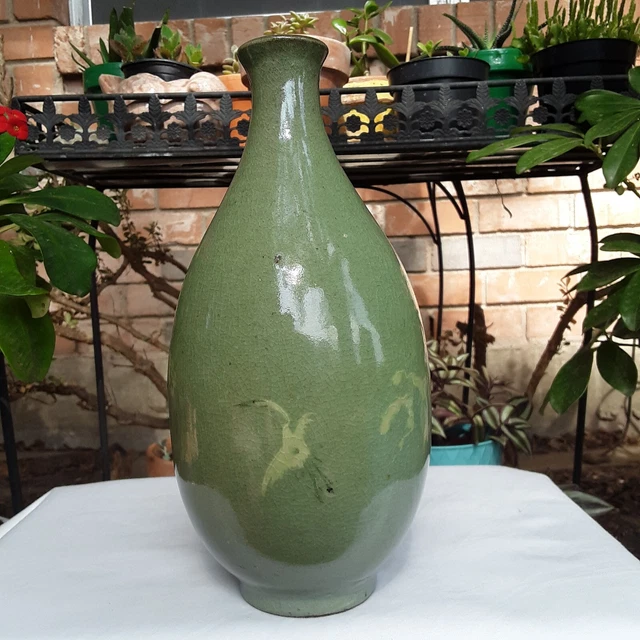 Antique Korean Celadon Vase Cranes And Clouds read description