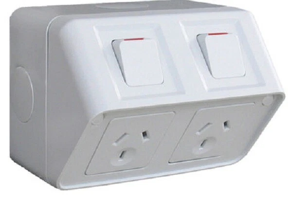 HAGER WEATHERPROOF DOUBLE POWER POINT 10A 250V Surface-Mounted, Light ...