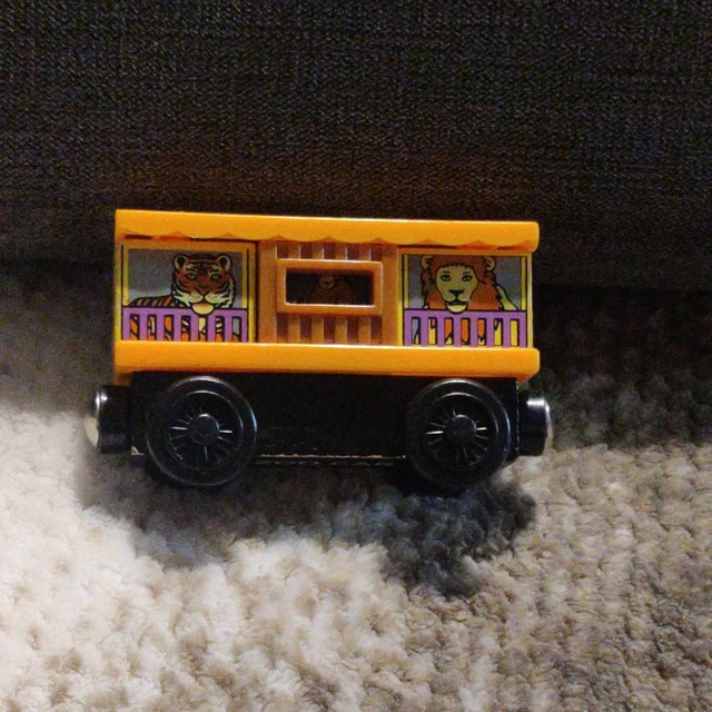THOMAS THE TRAIN Zoo Car Wooden Railway Friends Engine Sliding Door