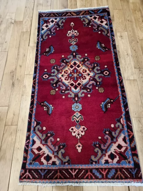 Old Vintage Hand Made Traditional Saveh Oriental  Carpet 140cm x 70cm