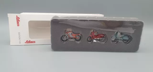 Modellautos 1:43 Schuco Set mit 3 Motorrädern Schwalbe/Vespa PX/Zündapp KS50 OVP