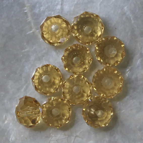 10 CITROUILLES  -  Cristal de Bohême  -  4 X 6 MM  -  CHAMPAGNE