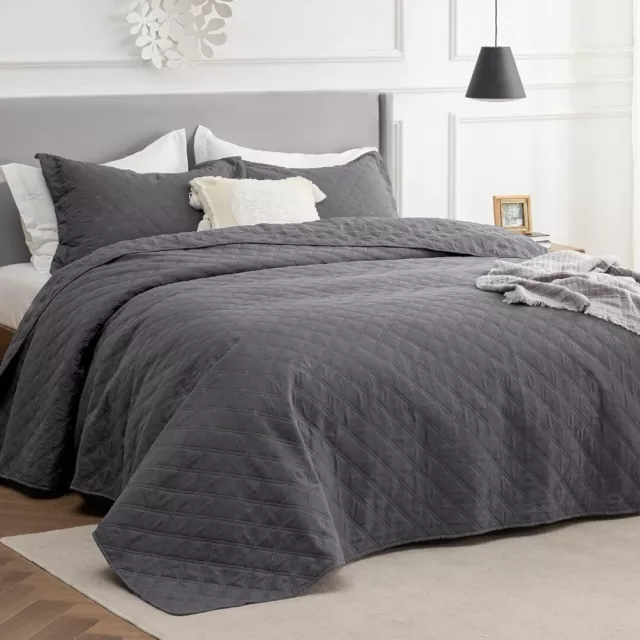 Quilt Set Grey King Size Geometric Diamond Pillow Shams Bedspread Cover BEDSURE