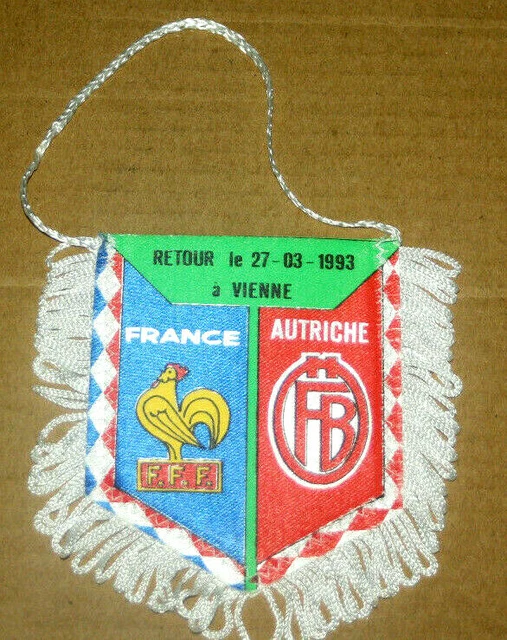 EQUIPE DE FRANCE VOLLEYBALL BUDAPEST 1964 Fanion Match Wimpel Pennant