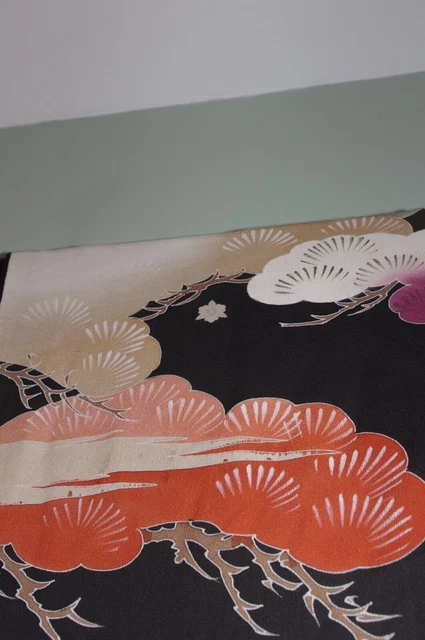 Dramatic Antique Vintage Japanese Kuro Furisode Kimono Hikifurisode Taisho Showa 7