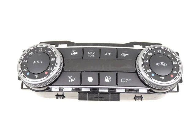 2008-2011 MERCEDES-BENZ C350 - Front AC Climate Control / TEMP UNIT 2049009304