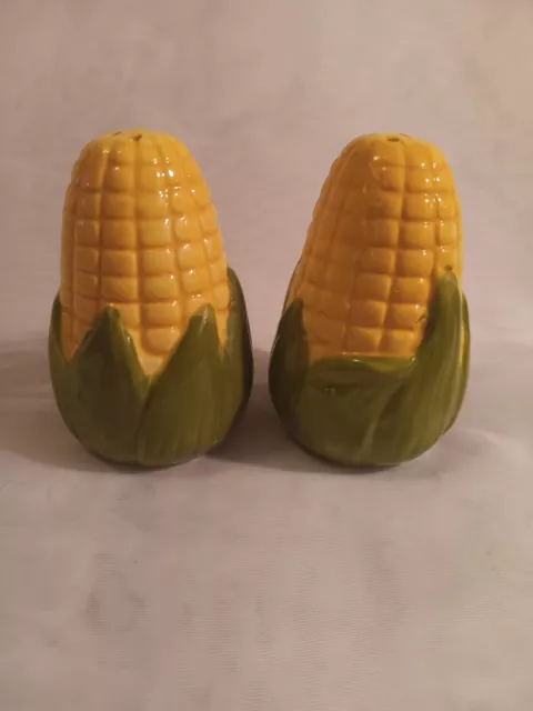 Vintage Ceramic Souvenir Corn Cob Salt And Pepper Shakers